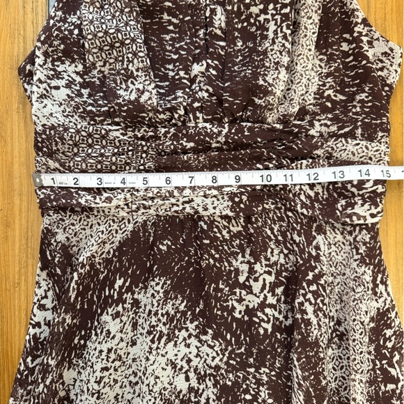 Connected Apparel Brown Abstract Animal Print Sleeveless Ruched Size 12 - Picture 9 of 10